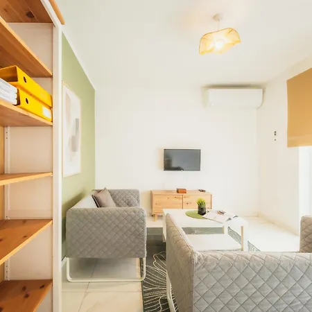 Spacious 4br & 4 Bath In Up To 8 Guests Apartment